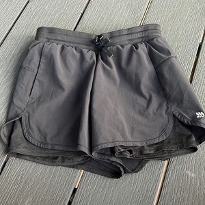 Youth all in motion black shorts